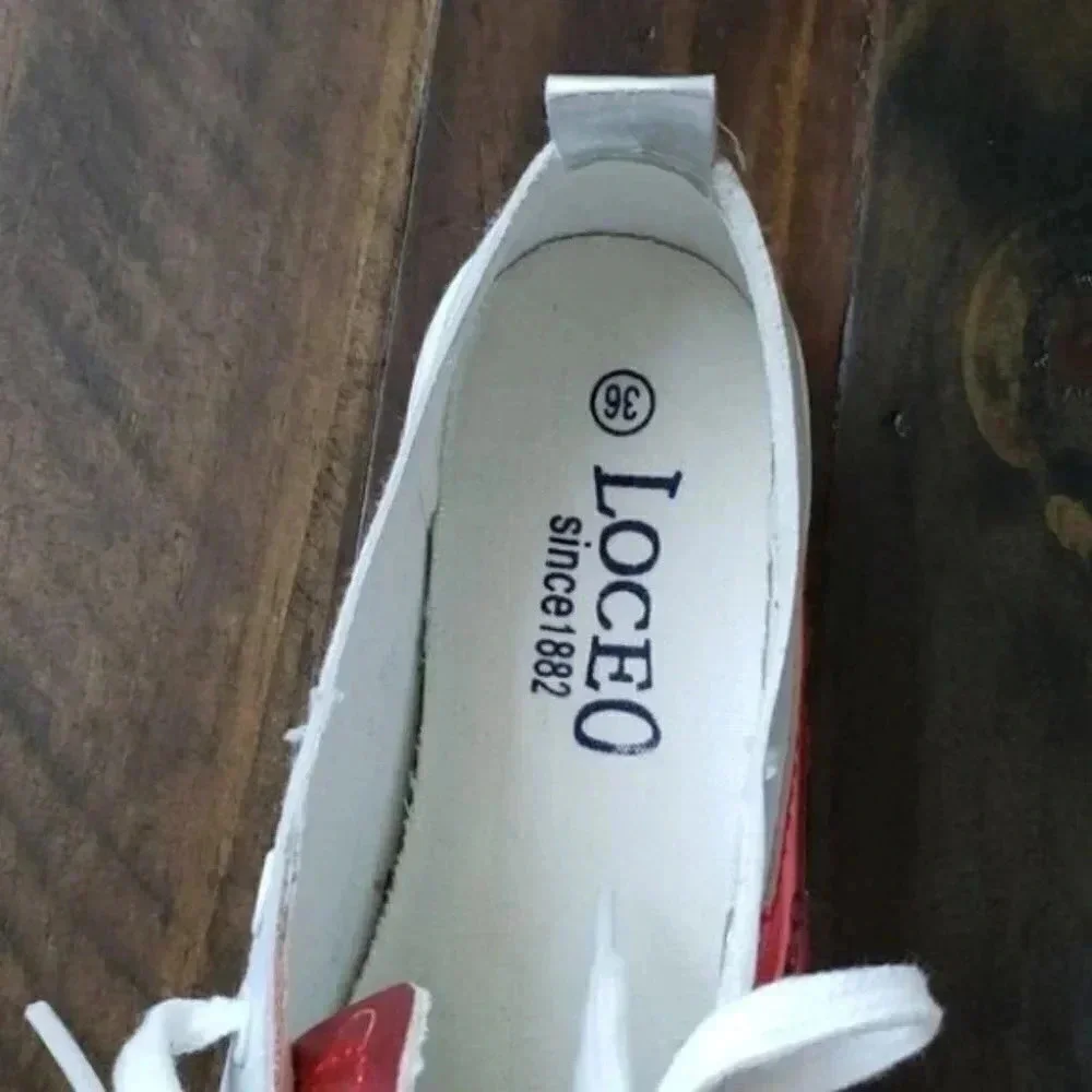 NWT Loceo Low Top Star Fashion Leather Sne…